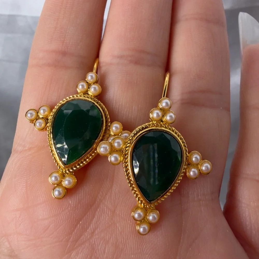 Anthropologie star trusted